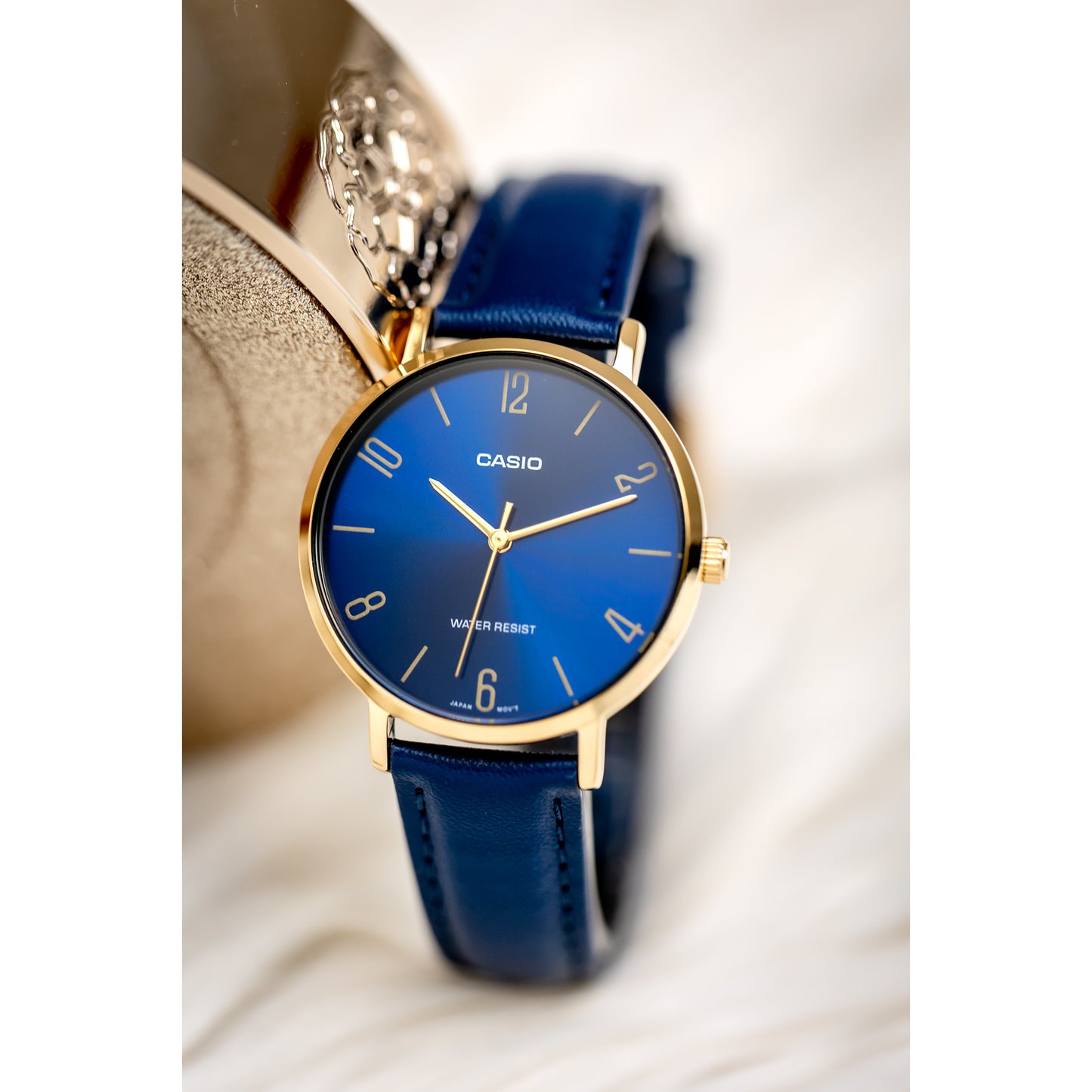 ΓΥΝΑΙΚΕΙΟ ΡΟΛΟΙ CASIO LTP-VT01GL-2B + ΚΟΥΤΙ