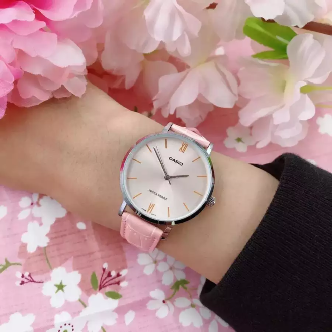 Γυναικείο ρολόι Casio LTP-VT01L-4B + BOX