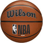 Μπάλα μπάσκετ Wilson NBA DRV Plus σε καφέ χρώμα WTB9200XB05