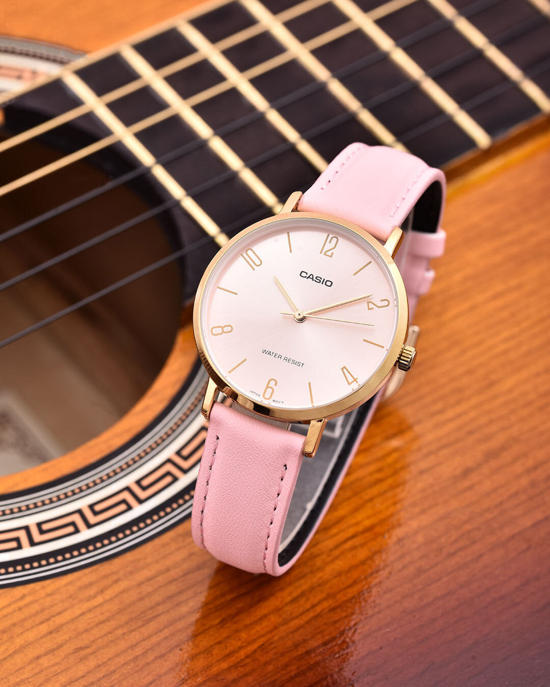 Γυναικείο ρολόι Casio LTP-VT01GL-4B + BOX