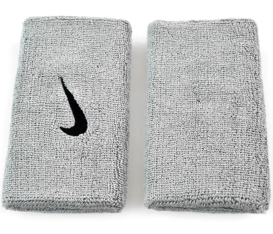 Φαρδύ βραχιολάκι Nike Swoosh Doublewide γκρι 2 τμχ NN05078