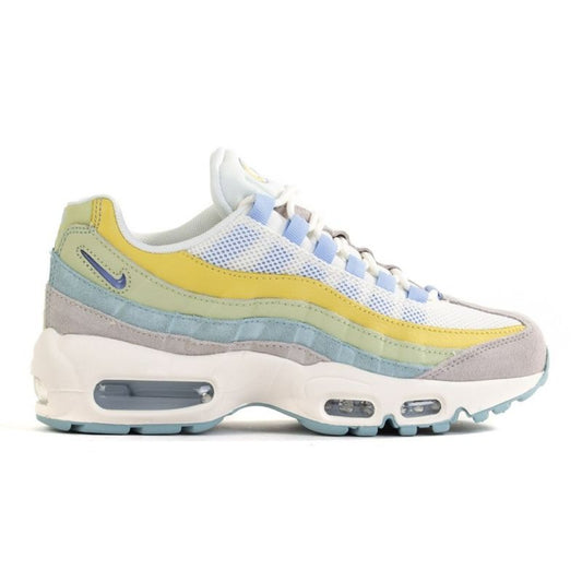 Γυναικεία αθλητικά παπούτσια Nike Air Max 95 TM πολύχρωμα αθλητικά (DR7867-100)