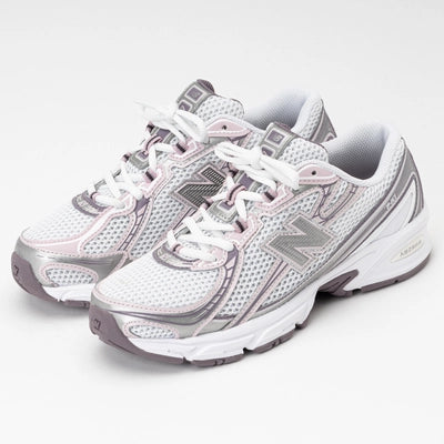 New Balance 740 Pink