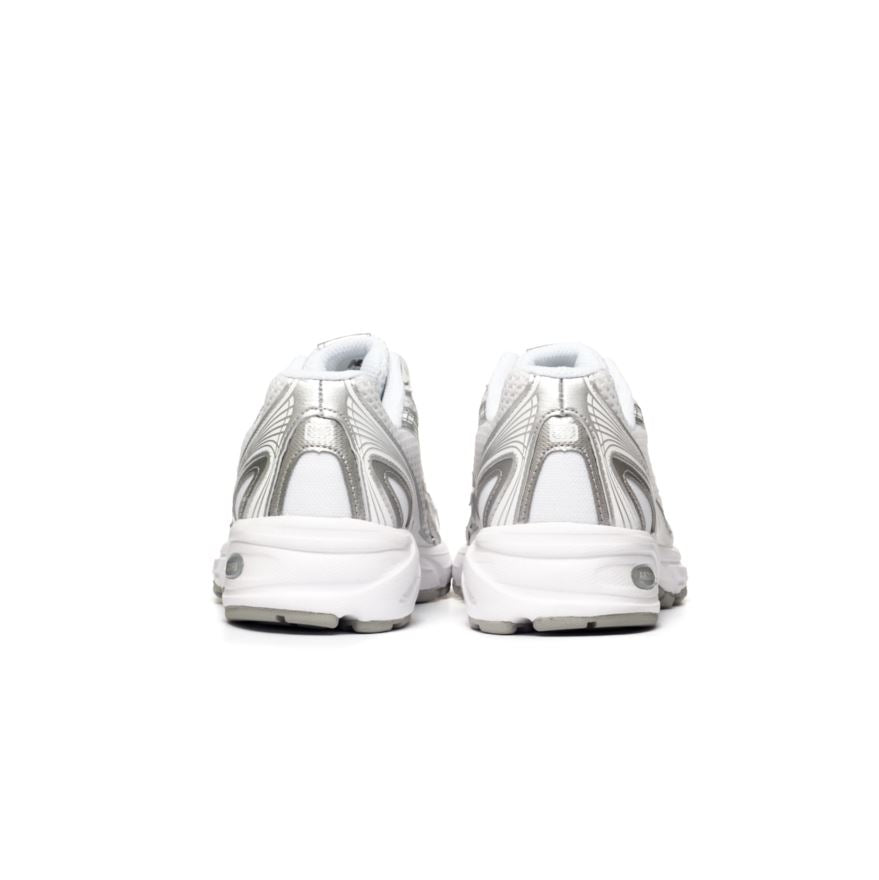 New Balance U740WM2