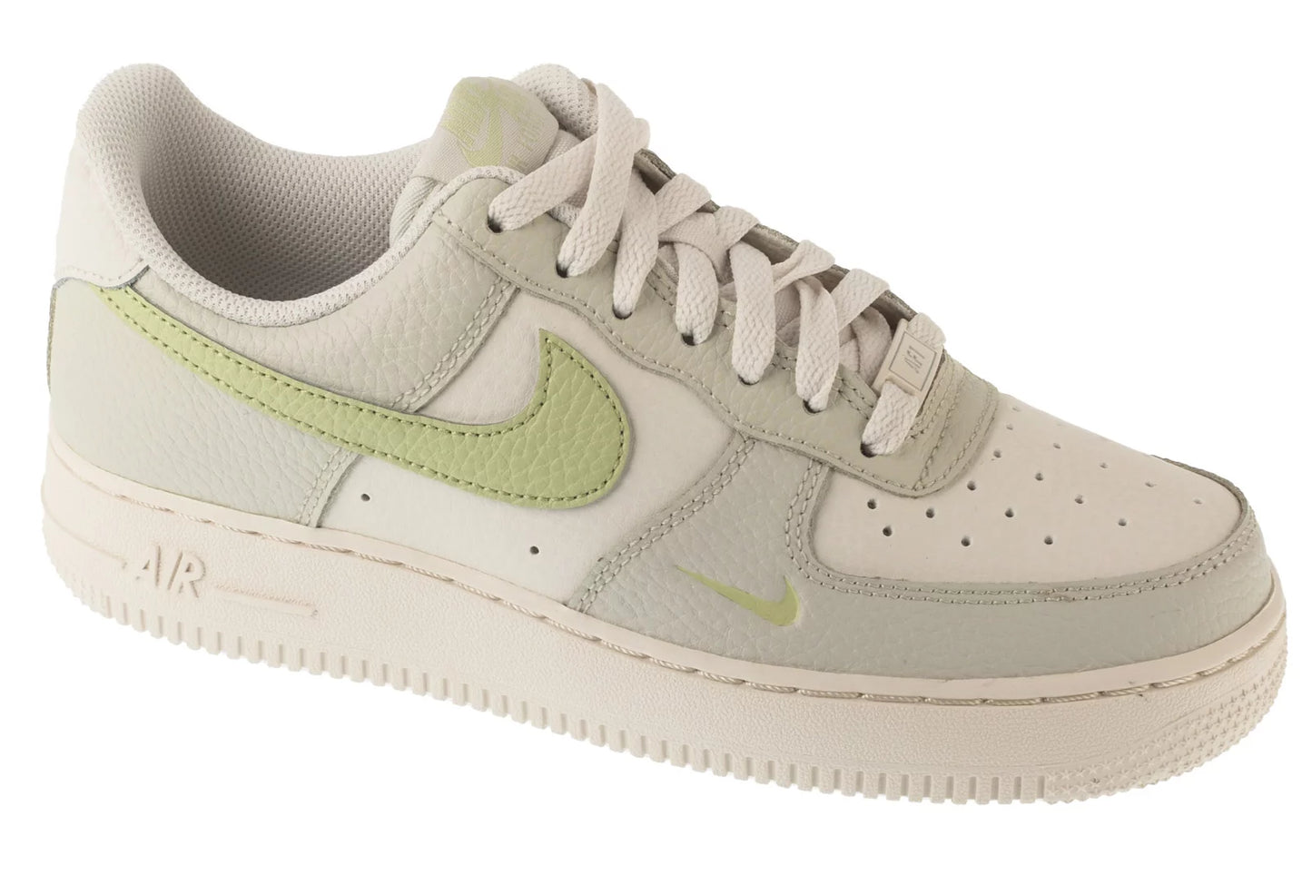 Nike Air Force 1 07 IB3881-001