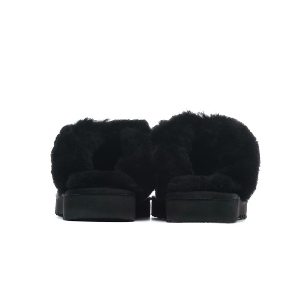 UGG Classic Slipper 1130876-BLK