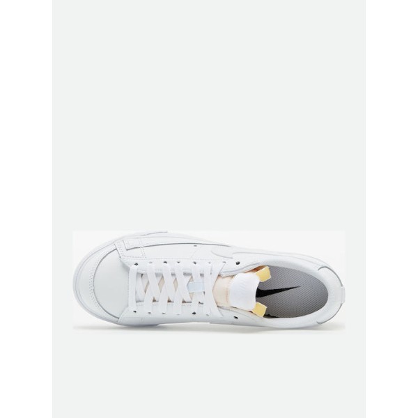 Nike Blazer Low DJ0292-100 women Flatforms Sneakers white