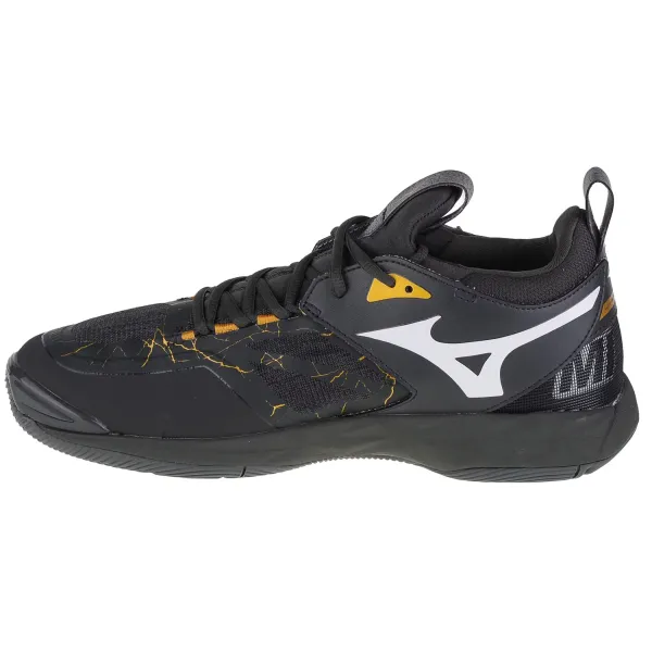 Mizuno Wave Momentum 2 V1GA211241